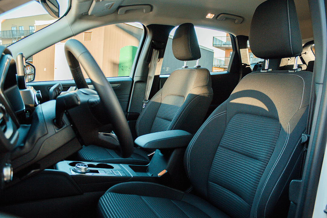 Ford-Kuga-Titanium-Front-Seat