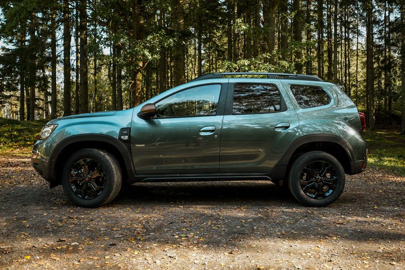 Dacia-Duster-Side